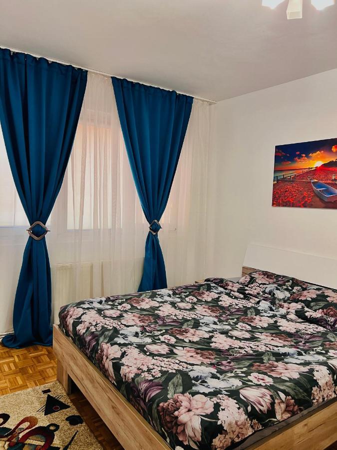 House24 Gari Apartamento Braşov Exterior foto